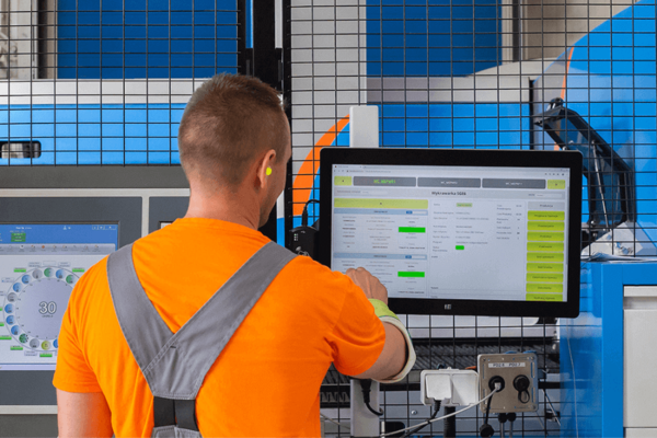 Ewolucyjne wdrożenie systemu zarządzania produkcją