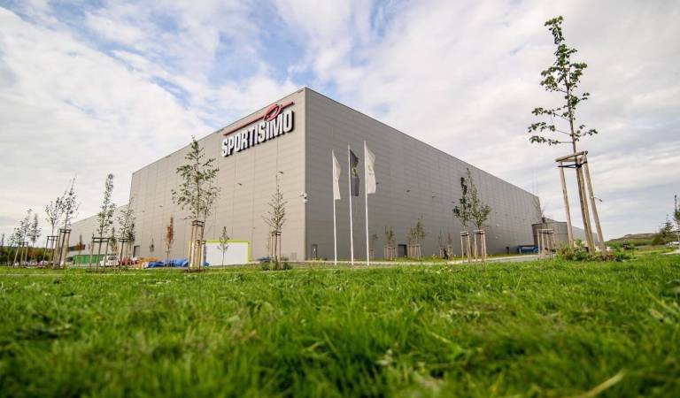 Leading Czech Retailer Sportisimo Relies on Efficient Warehouse Management with PSIwms